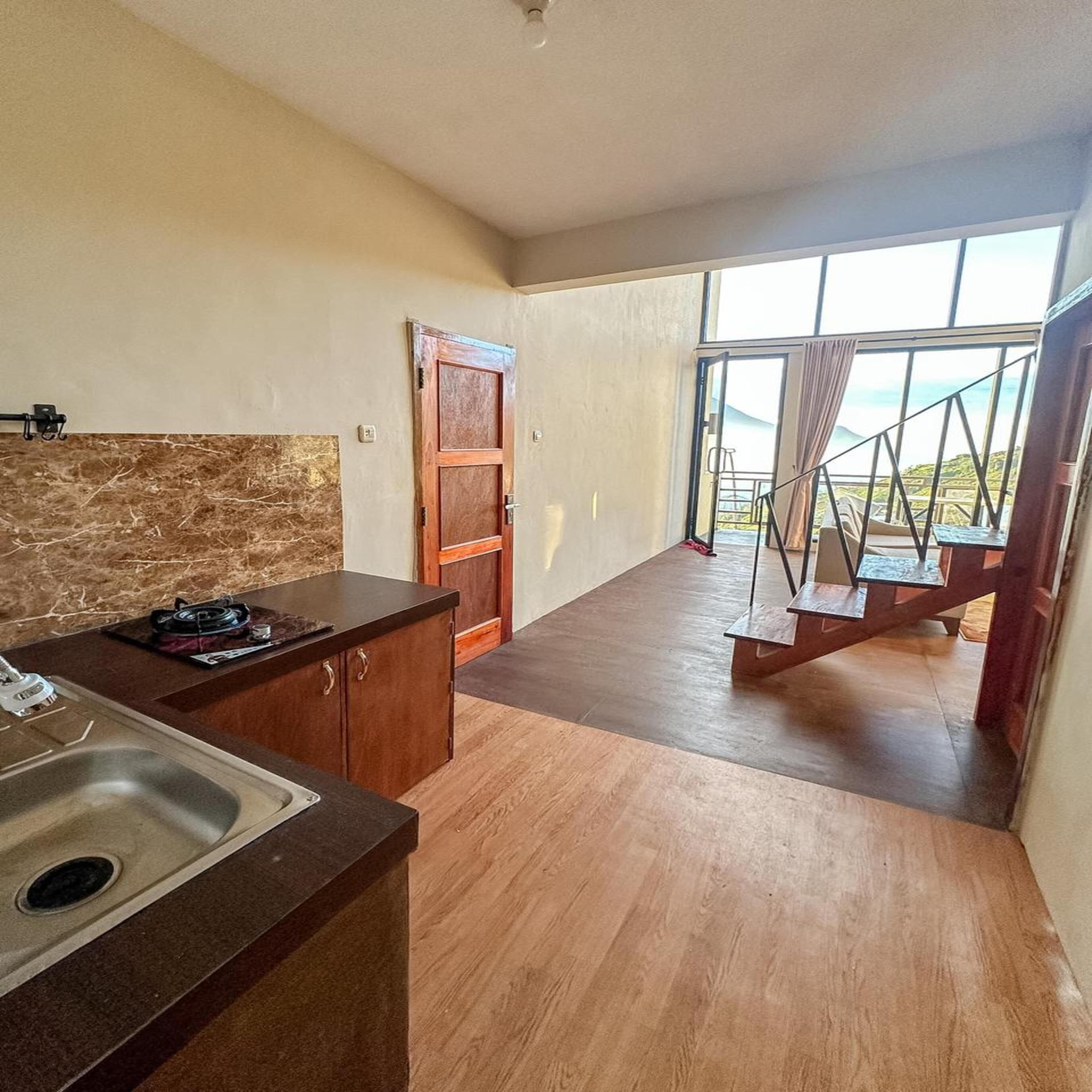 Villa, 2 Bedrooms | Private kitchen | Stovetop, dishwasher