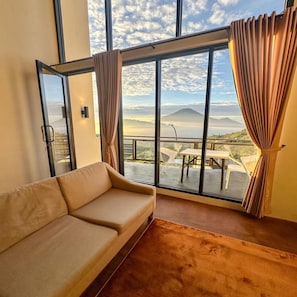 Living area - Zambrud Villa Dieng (Jawa Tengah)