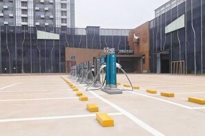 Parking - QING LAI IMAGE ART HOTEL Heda New District(YOUXI HOTEL) (Baoding)