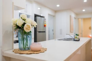 Interior - Camperdown Easy Access Close to USYD &RPA (Camperdown)