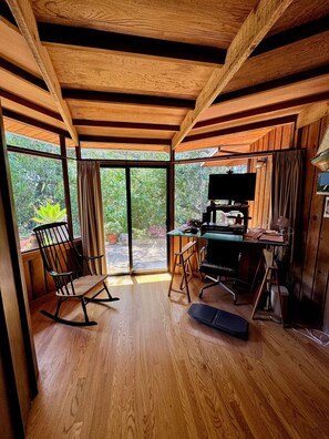 Interior - Nature-Immersed Two Bedroom Home Overlooking Mission Canyon (Santa Barbara)