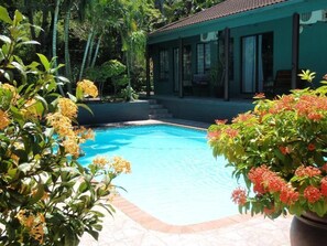 2 outdoor pools - La Rochelle Inn  (Richards Bay)