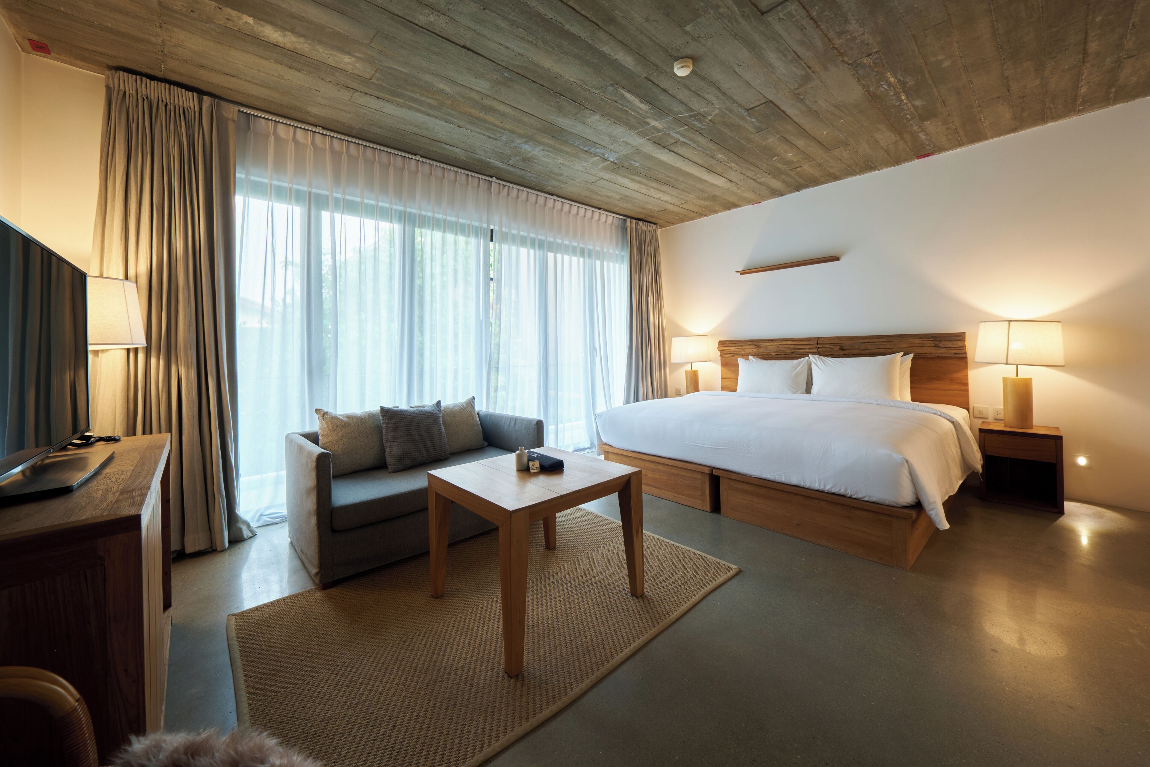 Superior Double Room, Balcony, Courtyard View | Free WiFi