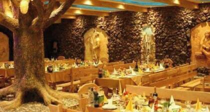 ZANGEZUR HOTEL GORIS
