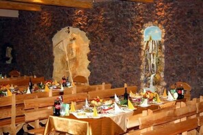 Dining - ZANGEZUR HOTEL GORIS (goris)