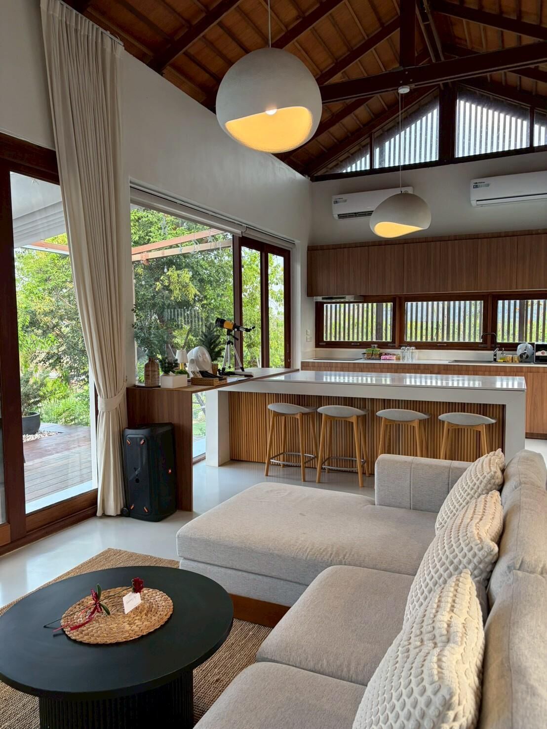 Luxury Villa, 3 Bedrooms, Haiwan Kesayangan Dibenarkan, Mountain View | Ruang tamu