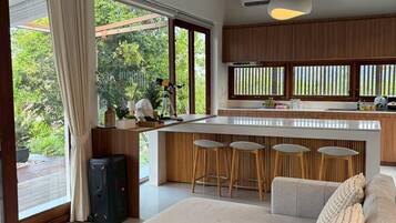 Luxury Villa, 3 Bedrooms, Haiwan Kesayangan Dibenarkan, Mountain View | Ruang tamu