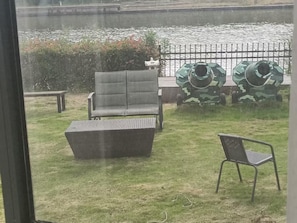 Comfort Double Room, Lake View | Property grounds - Lake Villa Boutique Guesthouse (Zhujiajiao Ancient Town, Qingpu District)