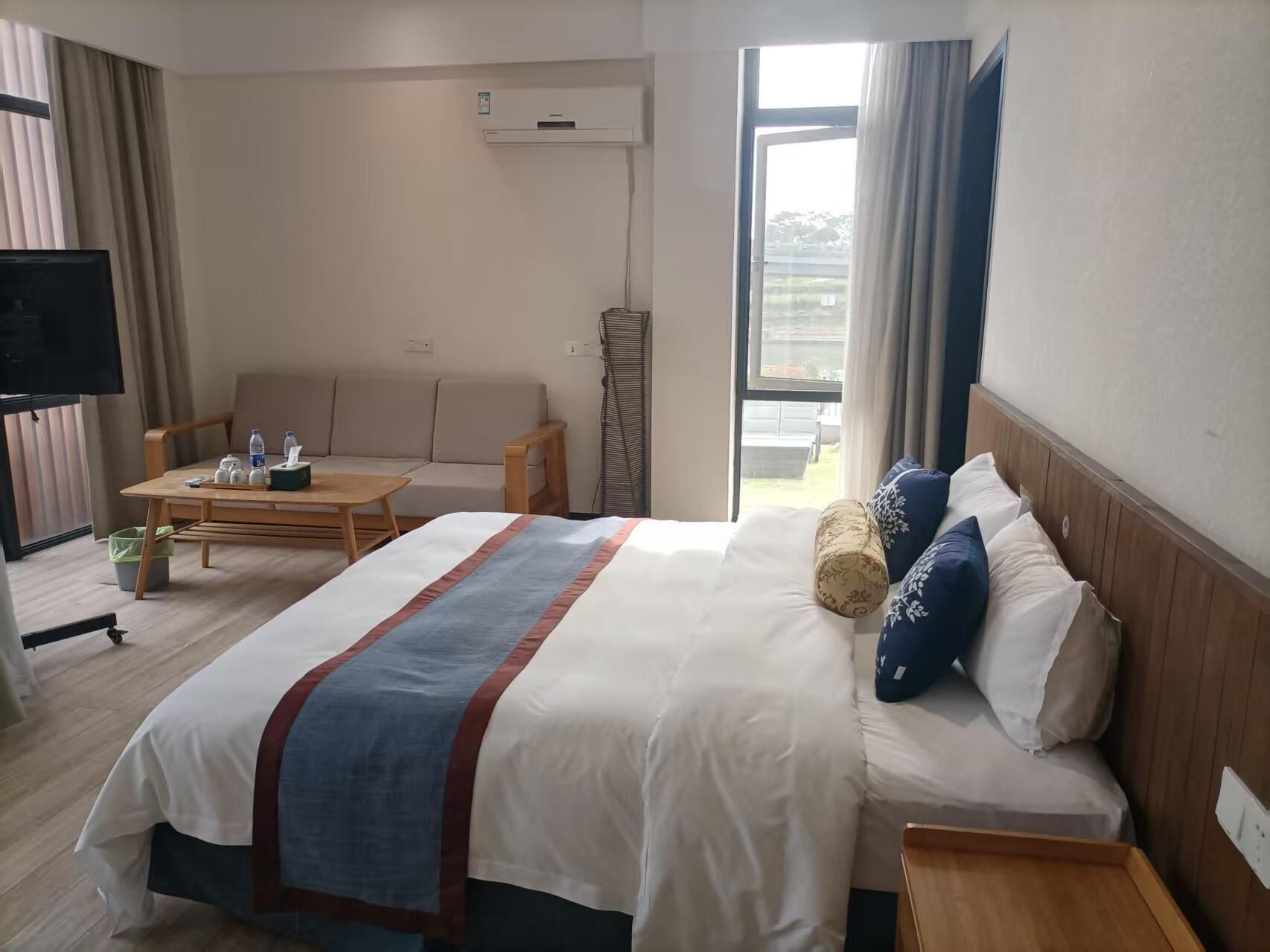 Comfort Double Room, Lake View