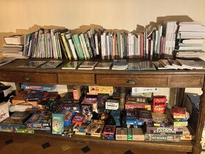Games room - agritourisme guesthouse (Moux-en-Morvan)