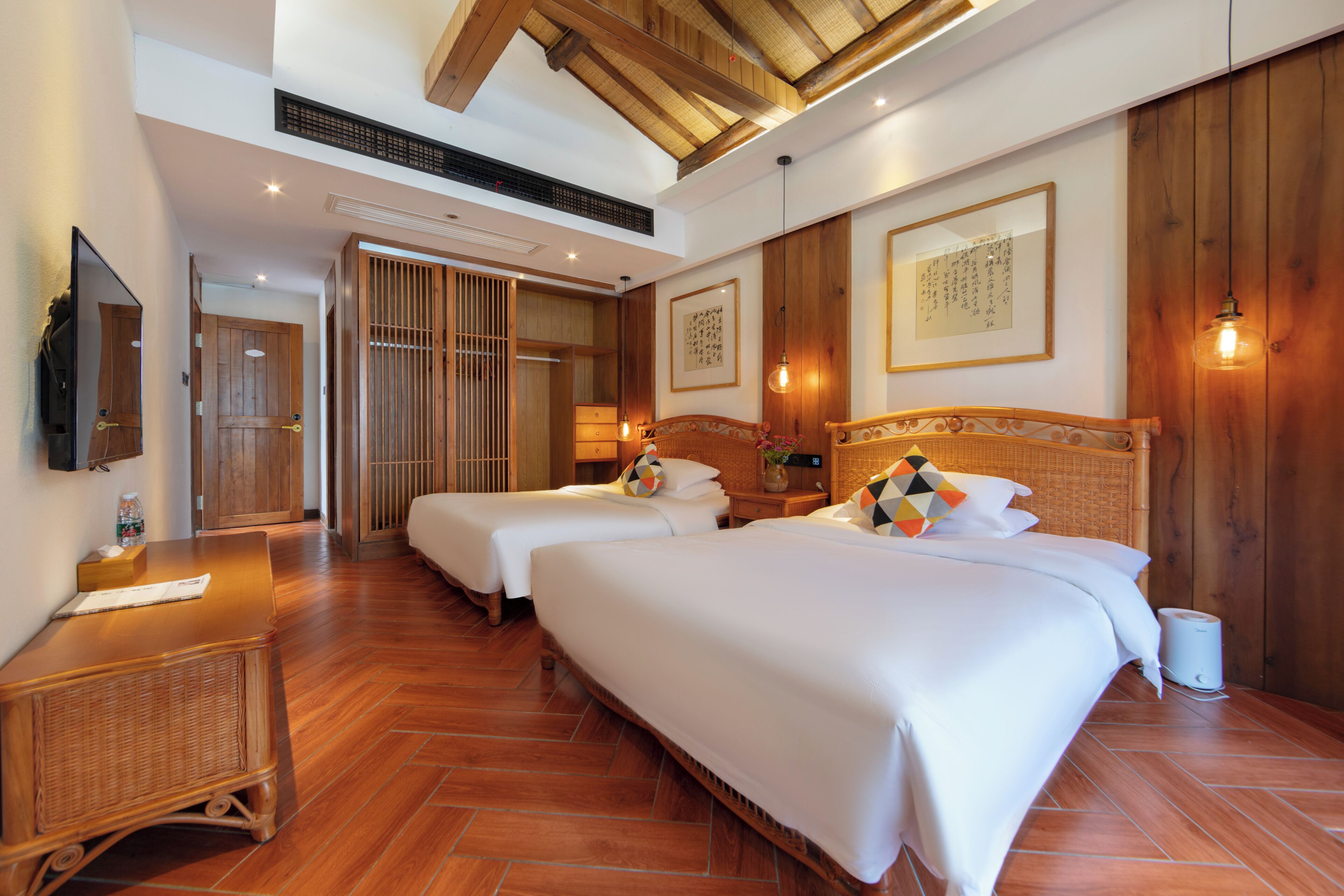 Standard Twin Room, 2 Double Beds, Balcony, Courtyard View | Down duvets, individually decorated, individually furnished, desk