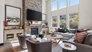 Smart TV, offices