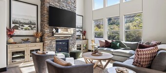 Private Hot Tub + Firepit + Views | Lake + Park City Trails | Jordanelle Ridge