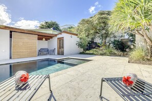 Pool - Vrbo Property (Saint-Pierre)
