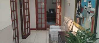 Charming B&B Retreat in Faerie Glen, Pretoria