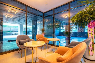 Hotel Cherry Blossom