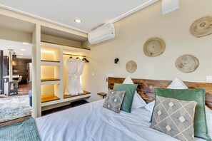 Room - Vrbo Property (Mira de Aire)