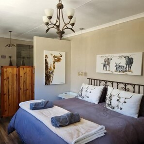 Appartement, uitzicht op tuin | Een kluis op de kamer, een strijkplank/strijkijzer, gratis wifi