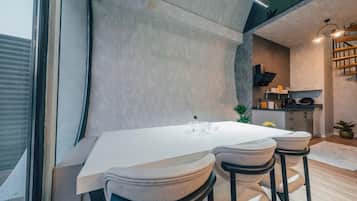 Luxe suite, uitzicht op bergen | Interieur