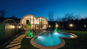 Luxury Suite, Lake View | Exterior