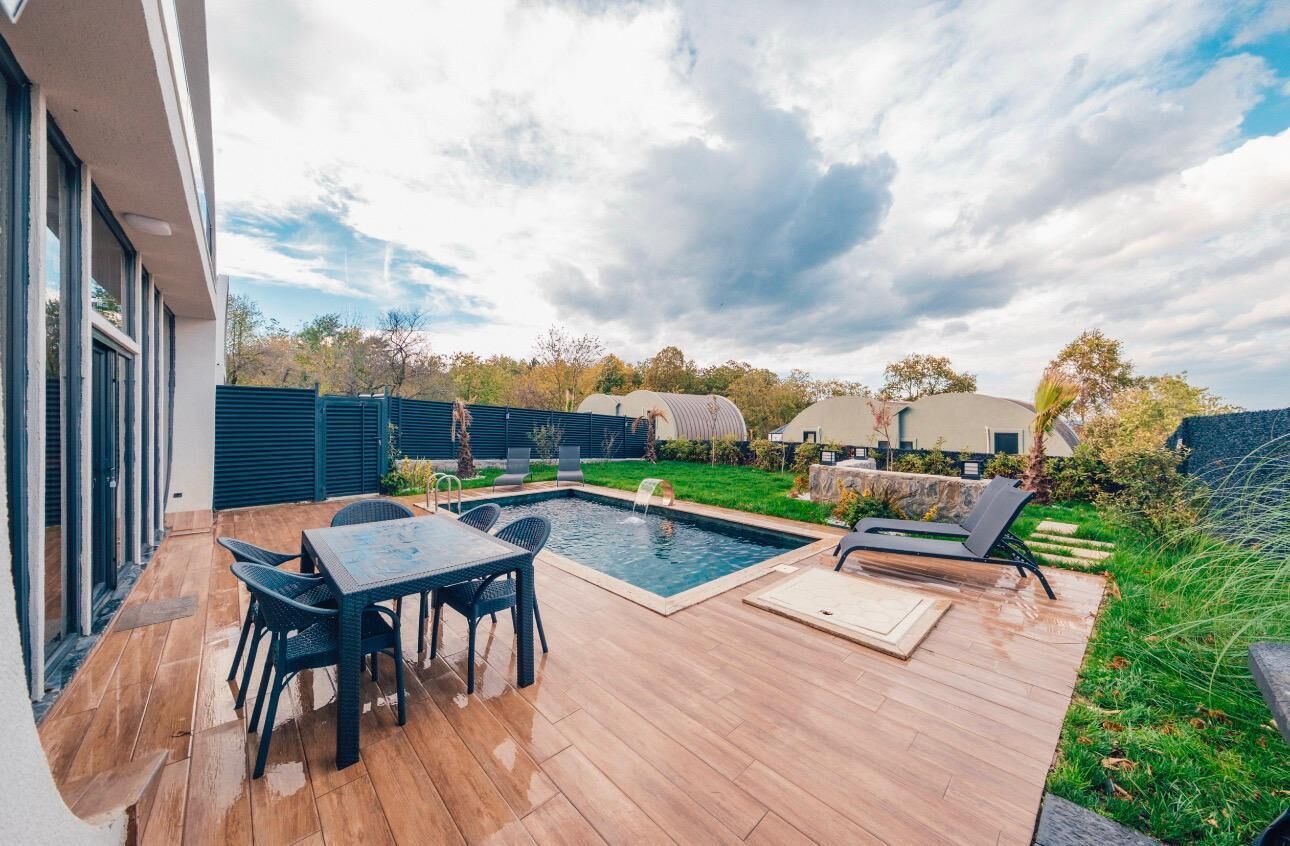 Suite Luxury, vista montagna | Ristorazione all'aperto