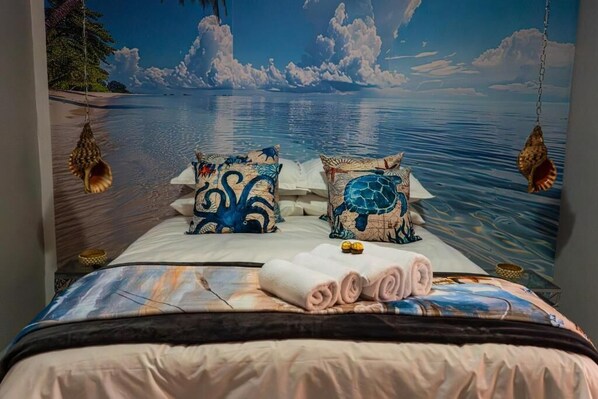 1 bedroom, iron/ironing board, Internet, bed sheets