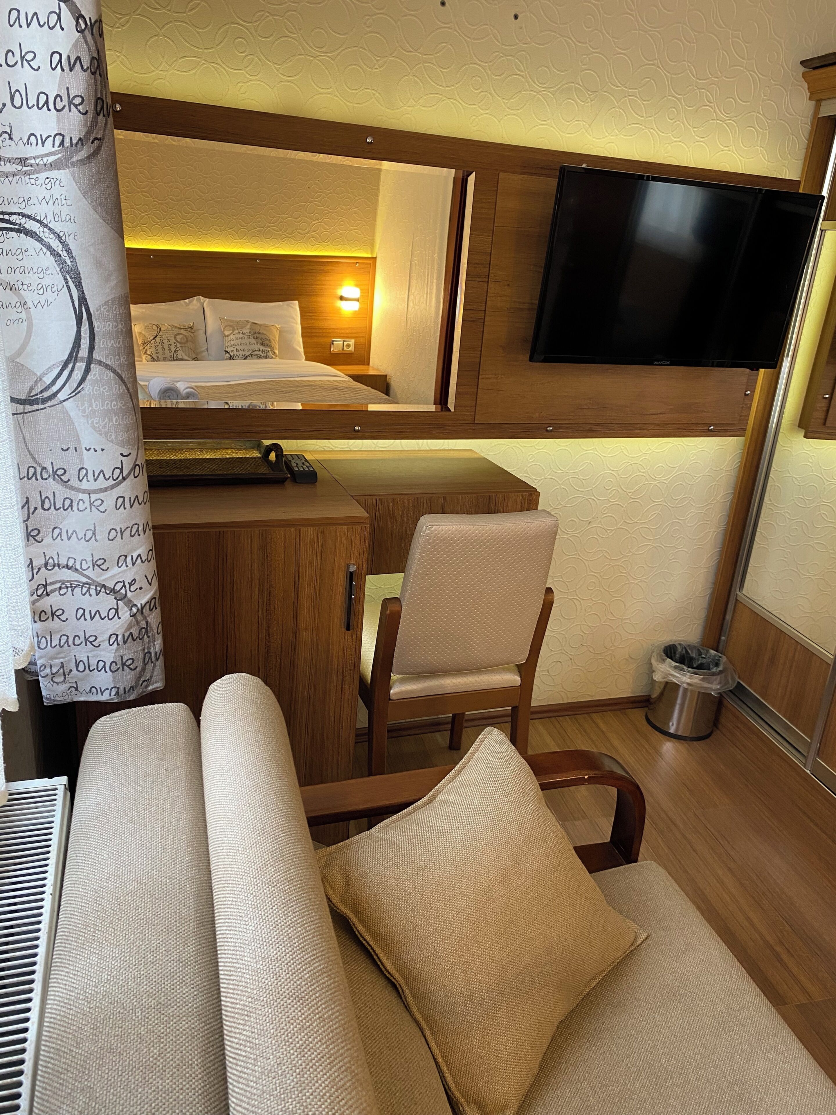 Standard Room, City View | Desk, laptop workspace, free WiFi