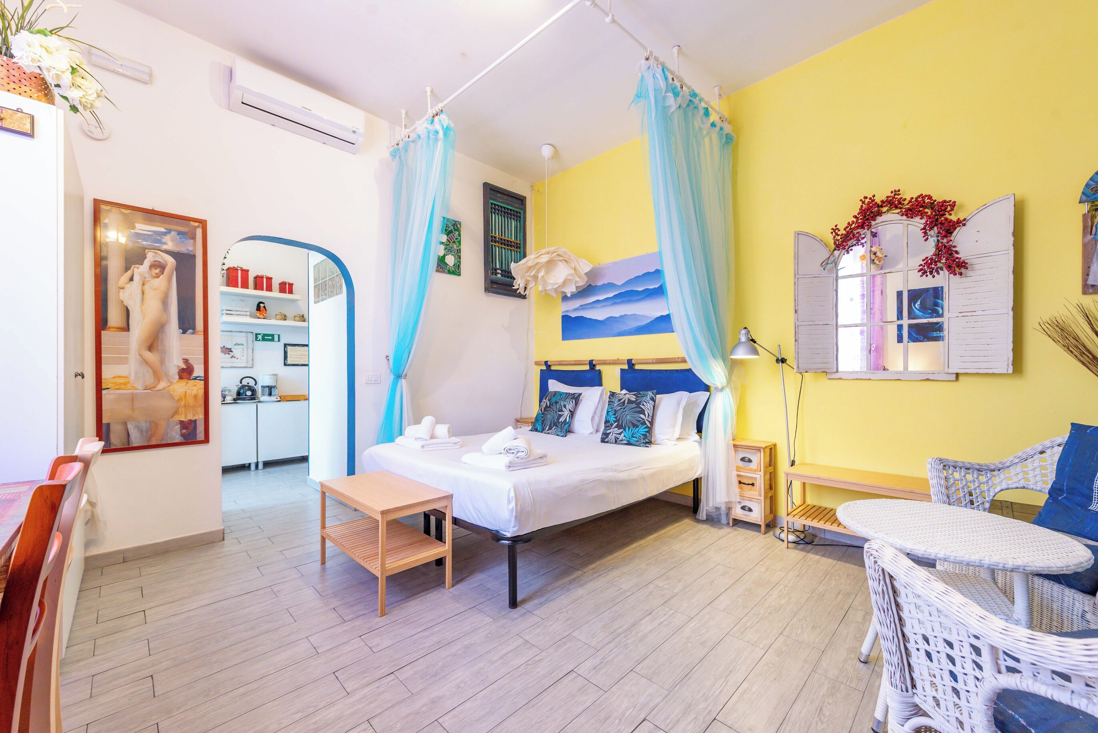 Apartment (1 Bedroom) | 1 bedroom, iron/ironing board, cribs (surcharge), bed sheets