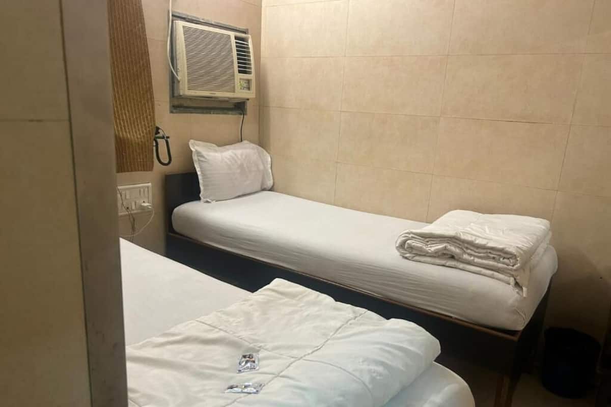 Standard Double or Twin Room | Free WiFi