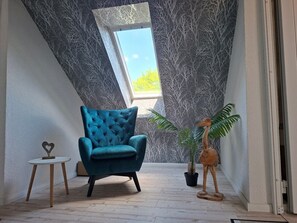 Interior - Vrbo Property (Neuschoo)