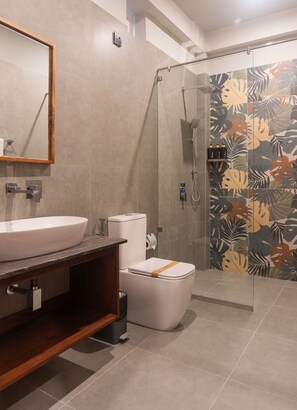 Premium Double Room | Bathroom - Samanpaya Luxury Boutique Villa (Bandarawela)