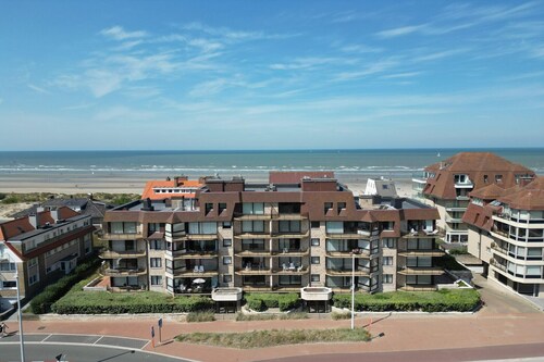 Family Apartment in Groenendijk