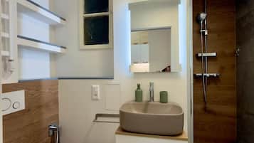 Hair dryer, towels