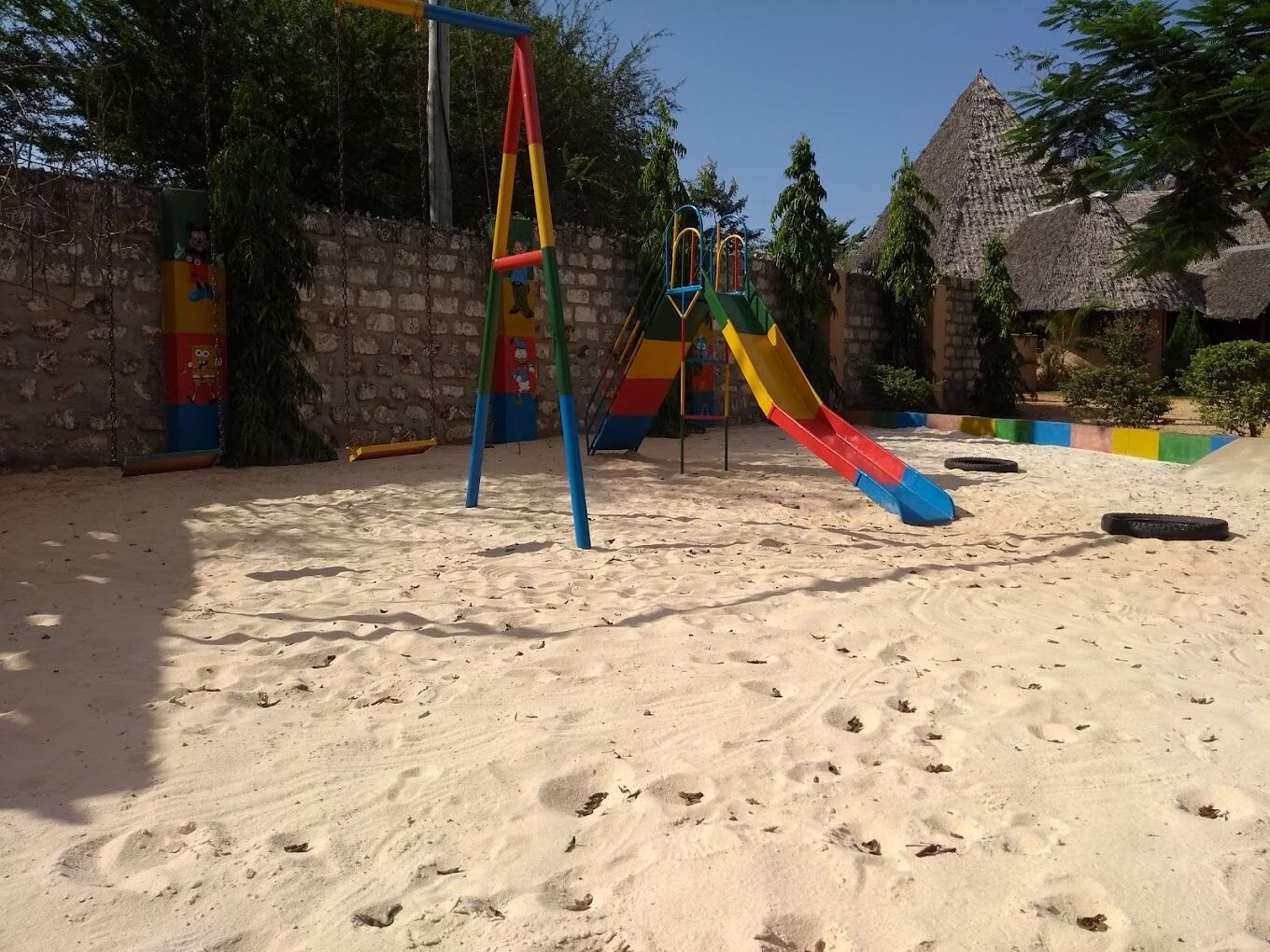 Children’s play area – outdoor