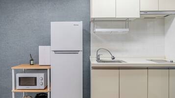 Basic Room, 1 Bedroom (Couple Room) | 1 bedroom, free WiFi