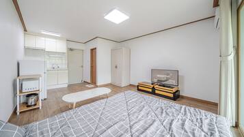 Basic Room, 1 Bedroom (Friends Room 2) | 1 bedroom, free WiFi