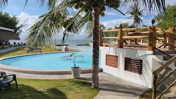 Chambre Double Deluxe, patio, vue jardin | Piscine
