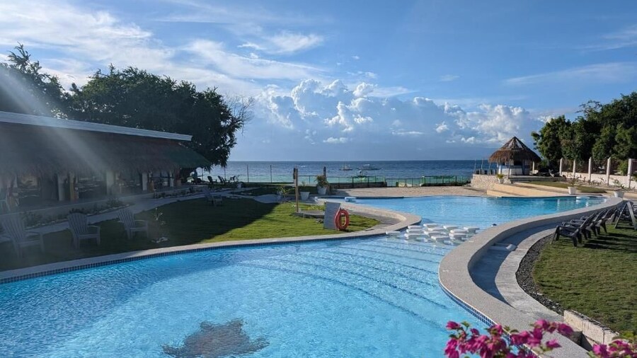 Banana Beach Club
