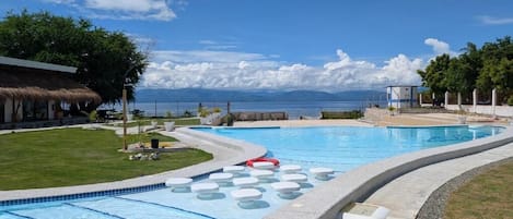 Outdoor pool, open 8:00 AM to 10:00 PM, pool umbrellas, sun loungers
