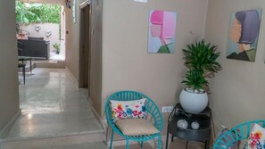 Deluxe Double Room, Garden View | Interior