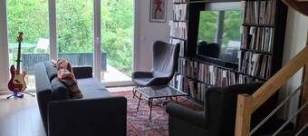 House with garden, parking, near tramway 20 minutes from Bordeaux center