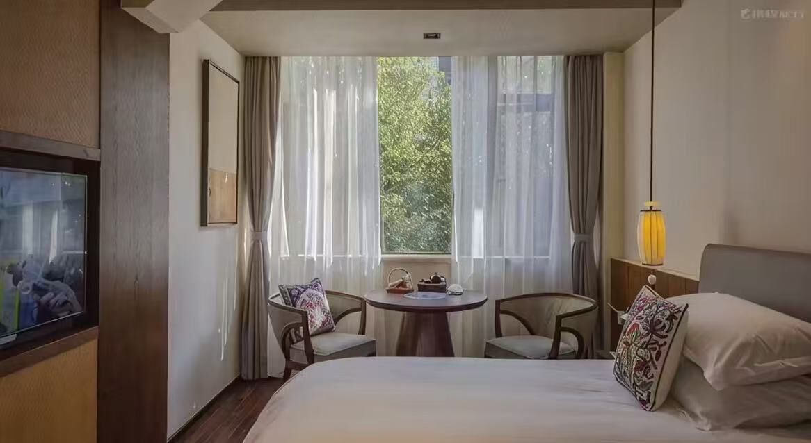 Quarto casal ou duplo superior, vista para a cidade | Wi-Fi de cortesia