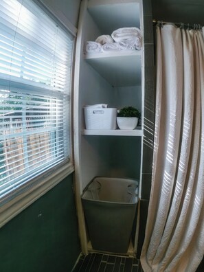 Casa, vista al patio | Interior
