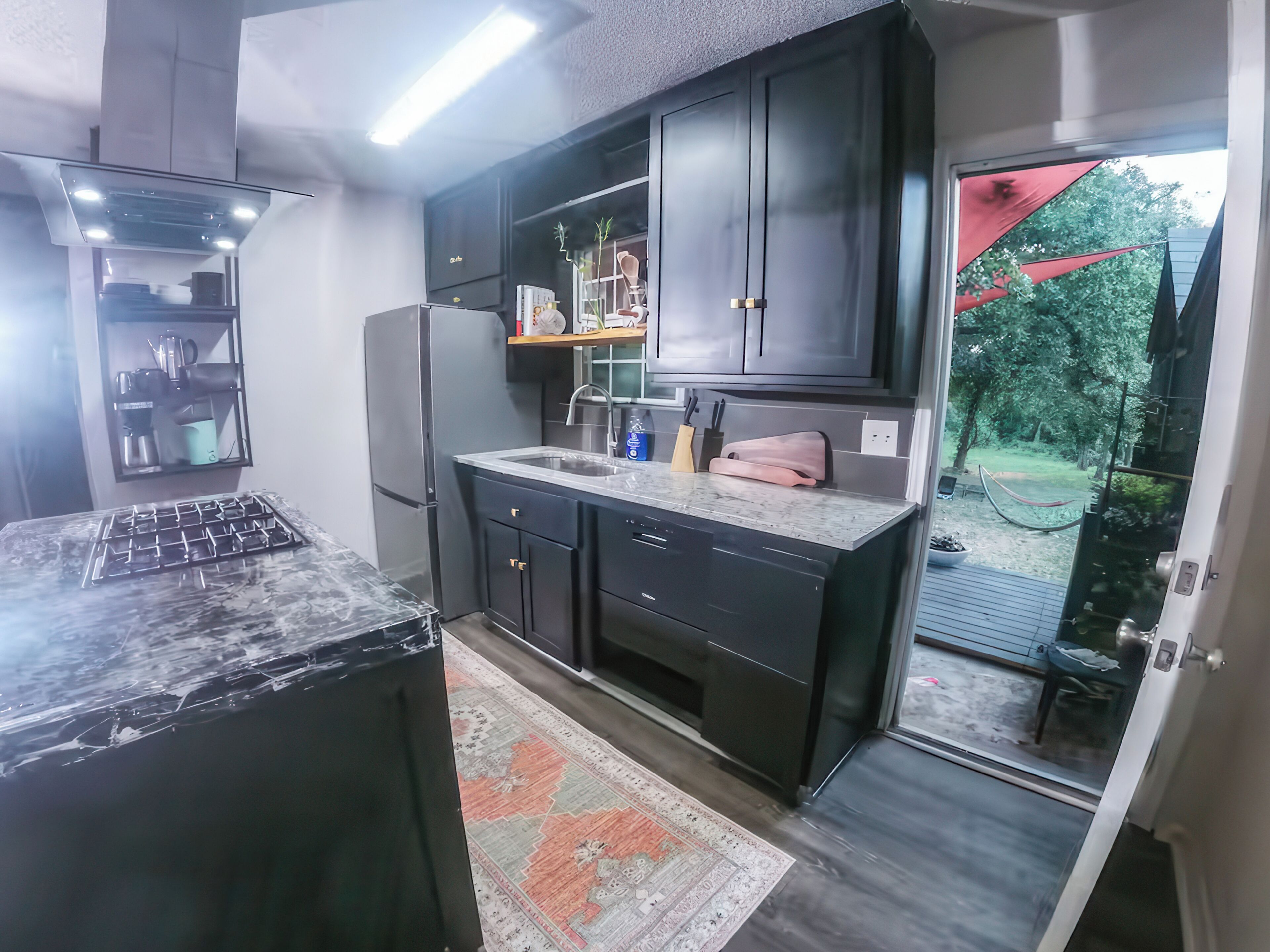 House, Courtyard View | Private kitchen
