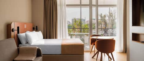 Comfort Studio with sofa bed and terrace | Individually decorated, individually furnished, desk, laptop workspace