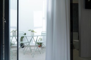 Kamar Double atau Twin Deluks, patio | Tempat makan
