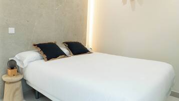 Comfort Double or Twin Room, Non Smoking, Air conditioning | Desk, laptop workspace, free WiFi