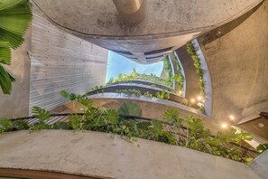 숙박 시설 구내