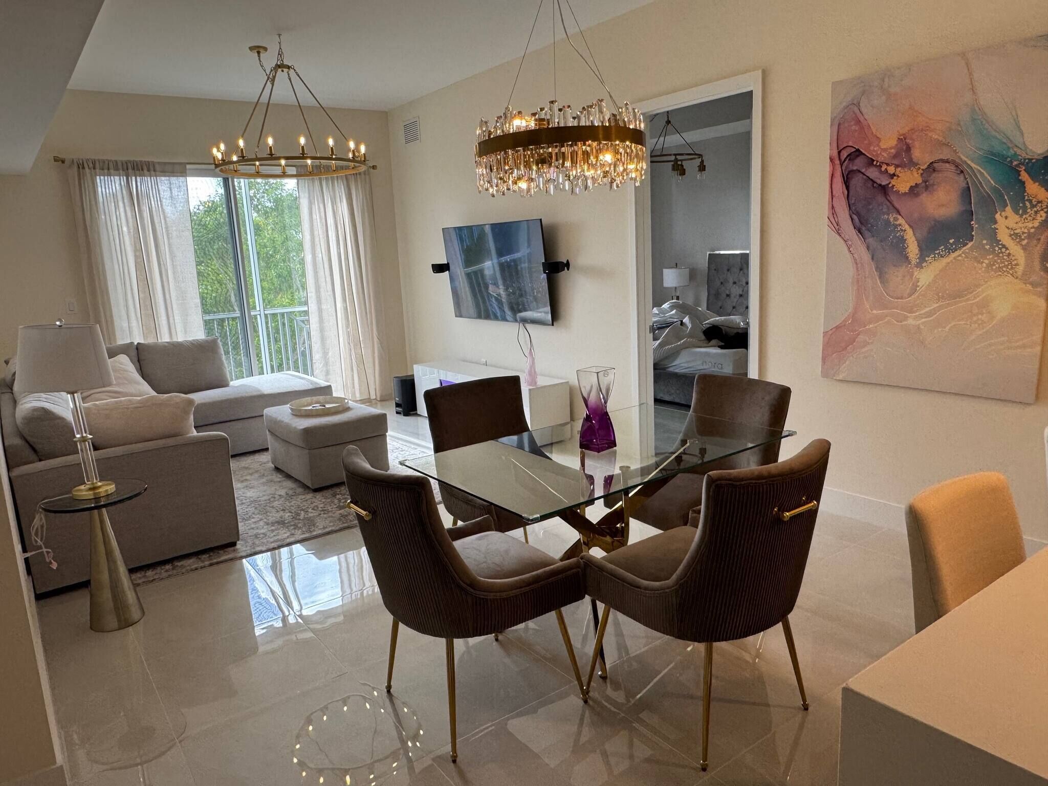 Condo, 2 Bedrooms, Accessible | Dining room