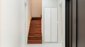 Basic Room, 3 Bedrooms (Gru Private House) | 3 bedrooms, free WiFi - Gangneung Gru Private Pension (Gangneung)